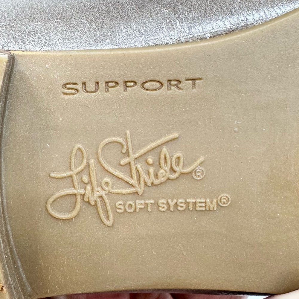 LifeStride Samantha Women's Loafers, Taupe Mushroom - Picture 14 of 14